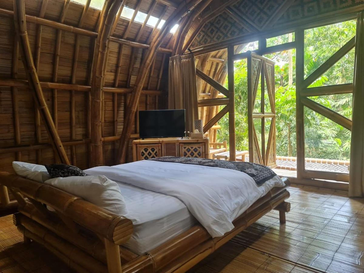 The Osing Bamboo Resort Tamansuruh 外观 照片